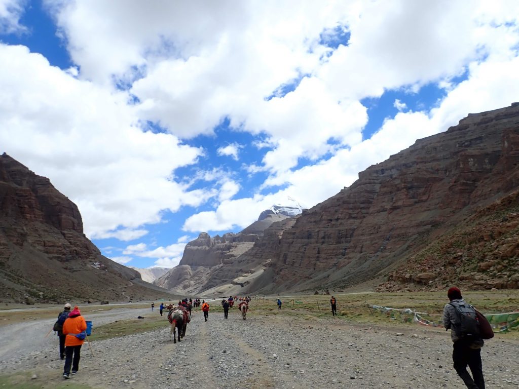 Mount kailash parikrama – part 3 6 Mount kailash parikrama – part 3 6