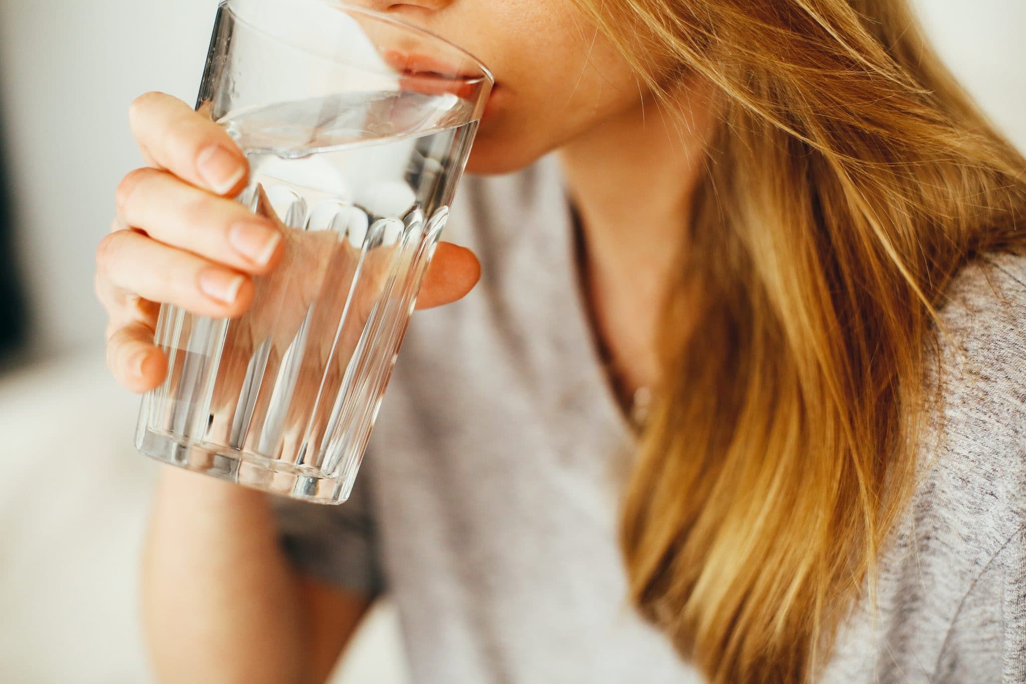 How to drink water as per ayurveda 1
