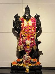 The eternal shri hari (attributes of lord vishnu) 2