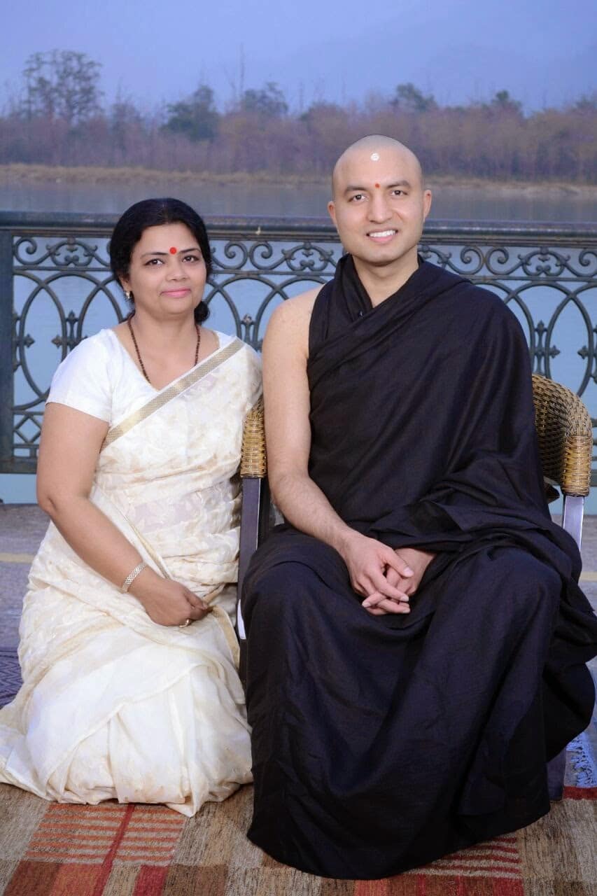 Devotee with swamiji