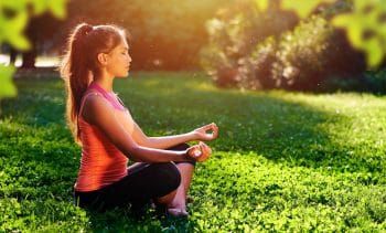 How to overcome the itching sensation while meditating 8