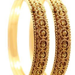 Dazzling valuable golden bangles 8