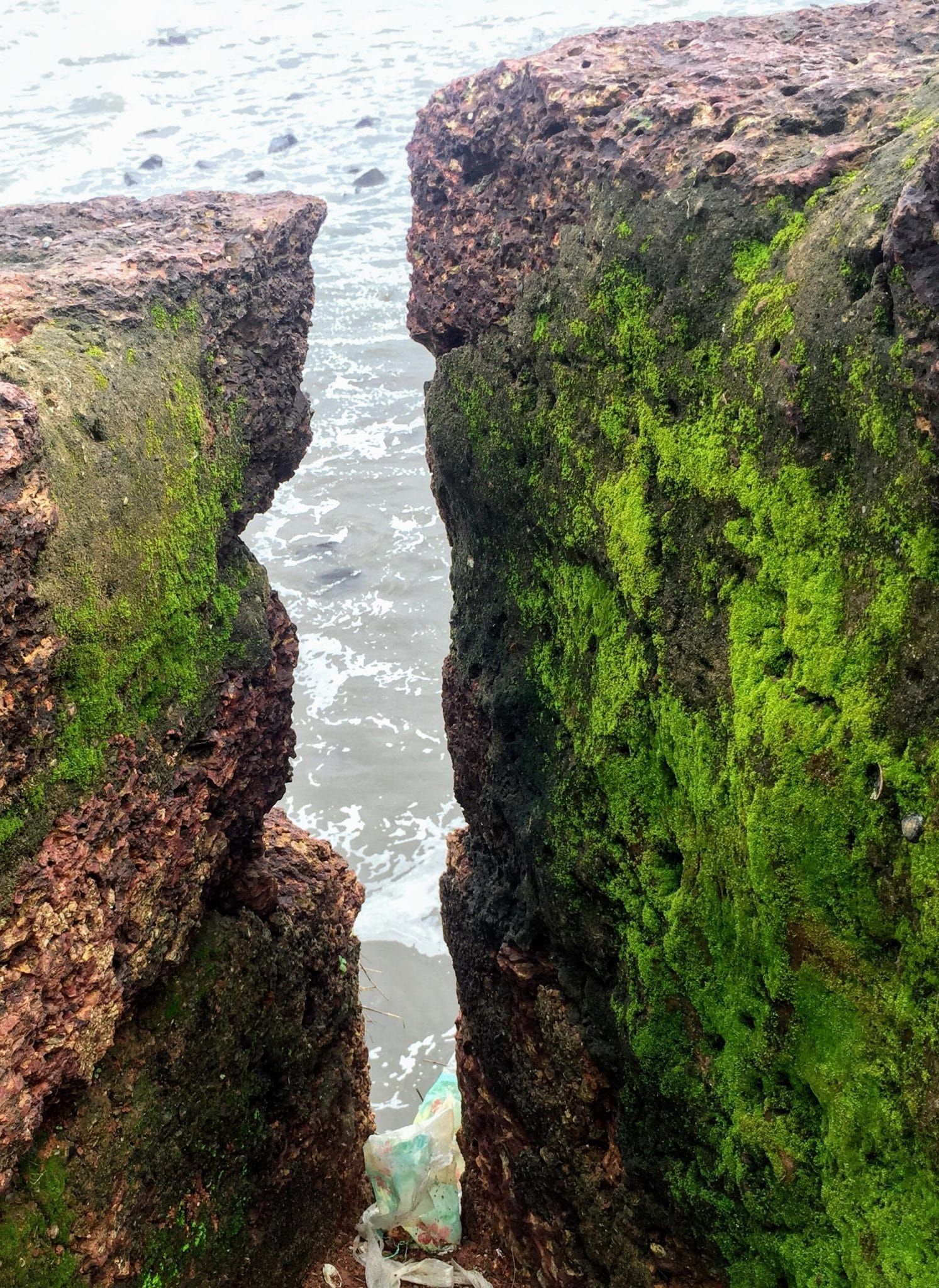 I AM A ROCK in Spirituality os.me