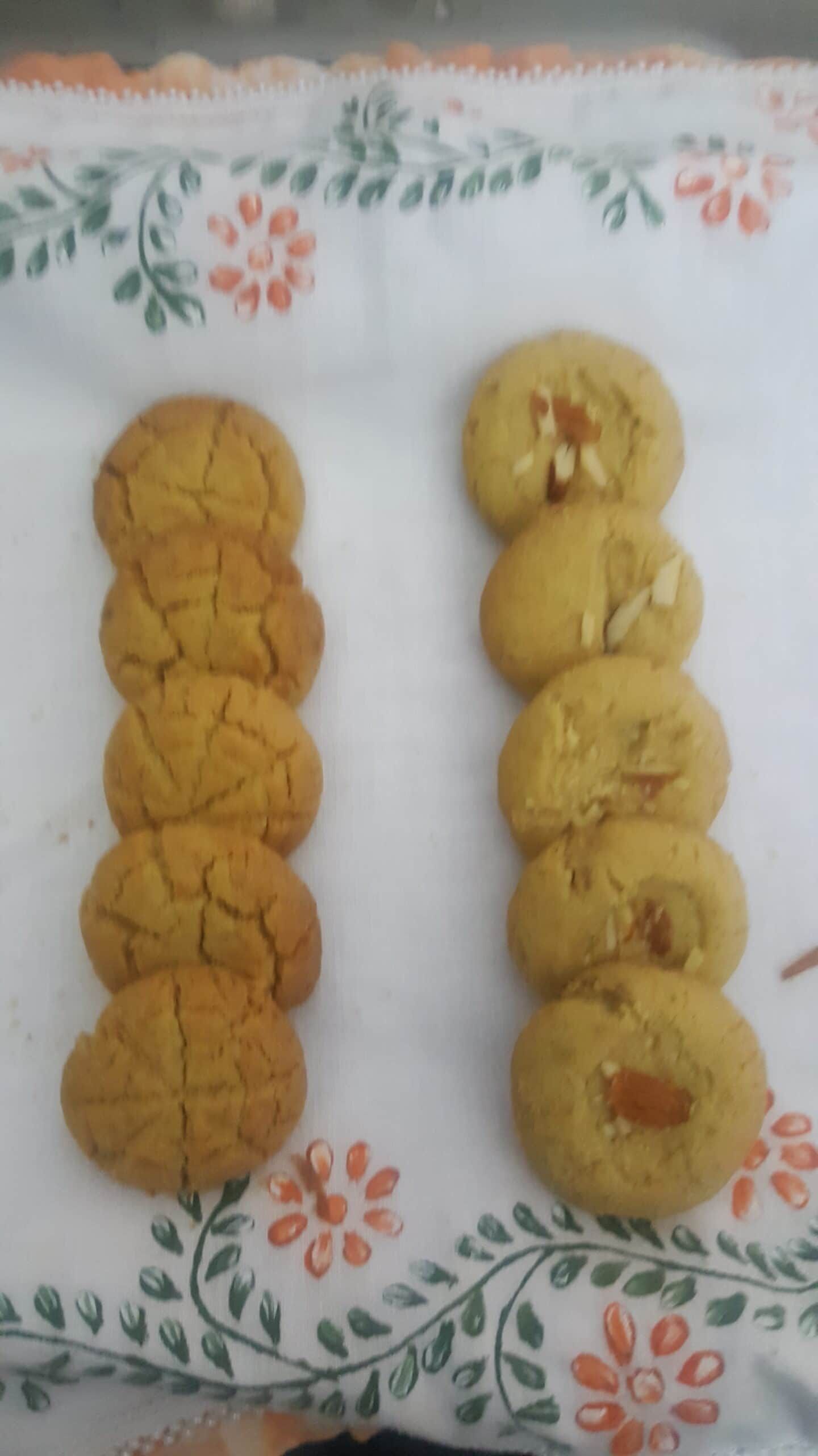 आटा बिस्किट😋😋 1 आटा बिस्किट😋😋 1