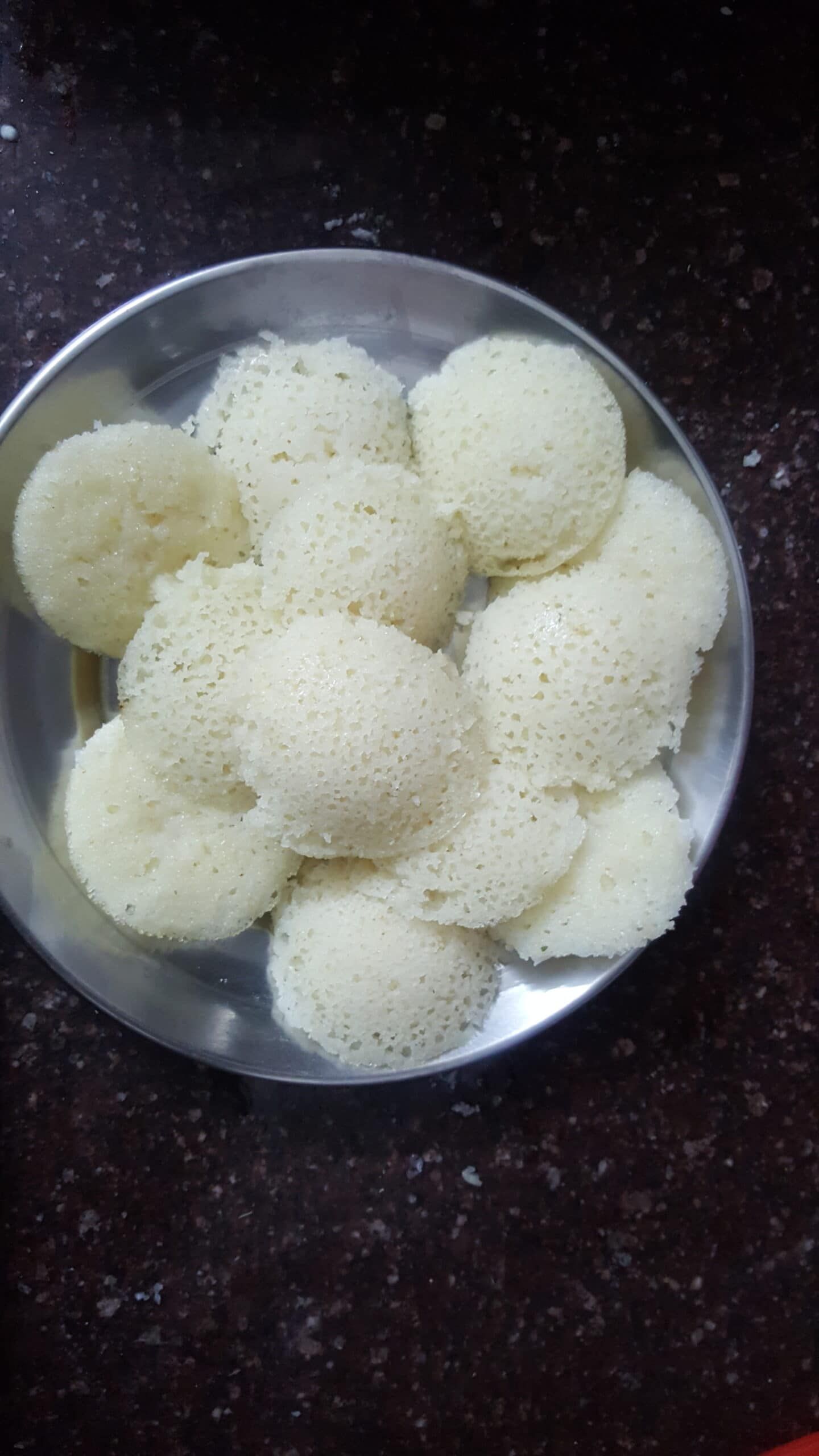 वेजिटेबल इड़ली😋 1 वेजिटेबल इड़ली😋 1