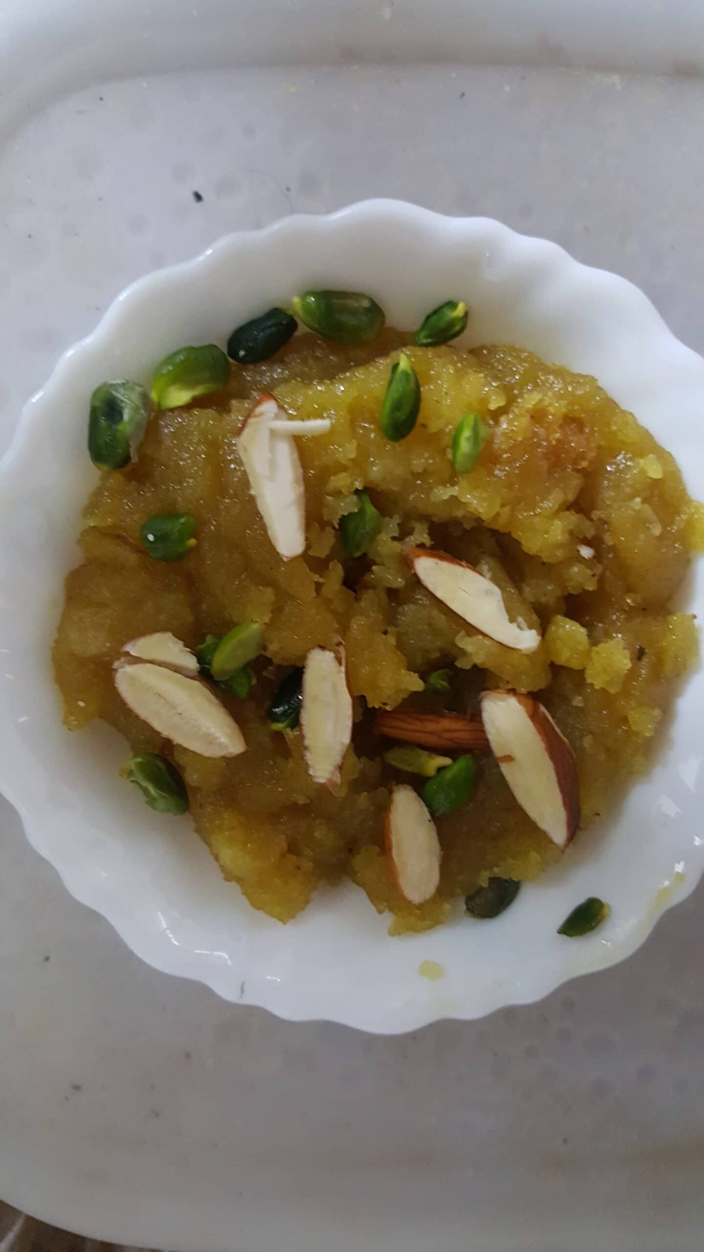 बेसन का हलवा 😋 1 बेसन का हलवा 😋 1