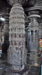 The intricate carvings of belur temples 2