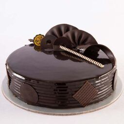 Yummy chocolate cake 7